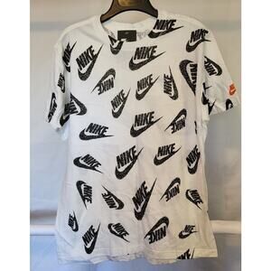 NIke Furtura AOP White Tee Size Medium